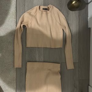 Two pieces midi skirt set SOLD